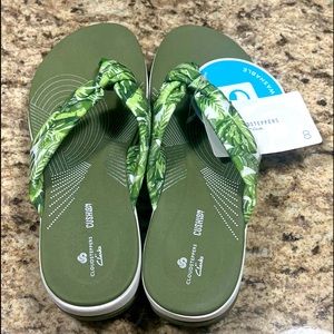 Clark’s Arla Glison Cloudsteppers cushion soft Sandals 8M